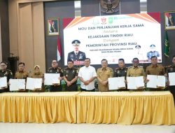 Dukung Reformasi KUHP, Bupati Asmar Tandatangani PKS Pidana Kerja Sosial